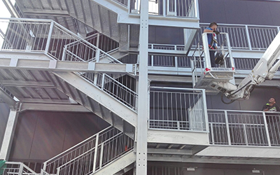 Lavorazione e montaggio di carpenteria metallica Napoli